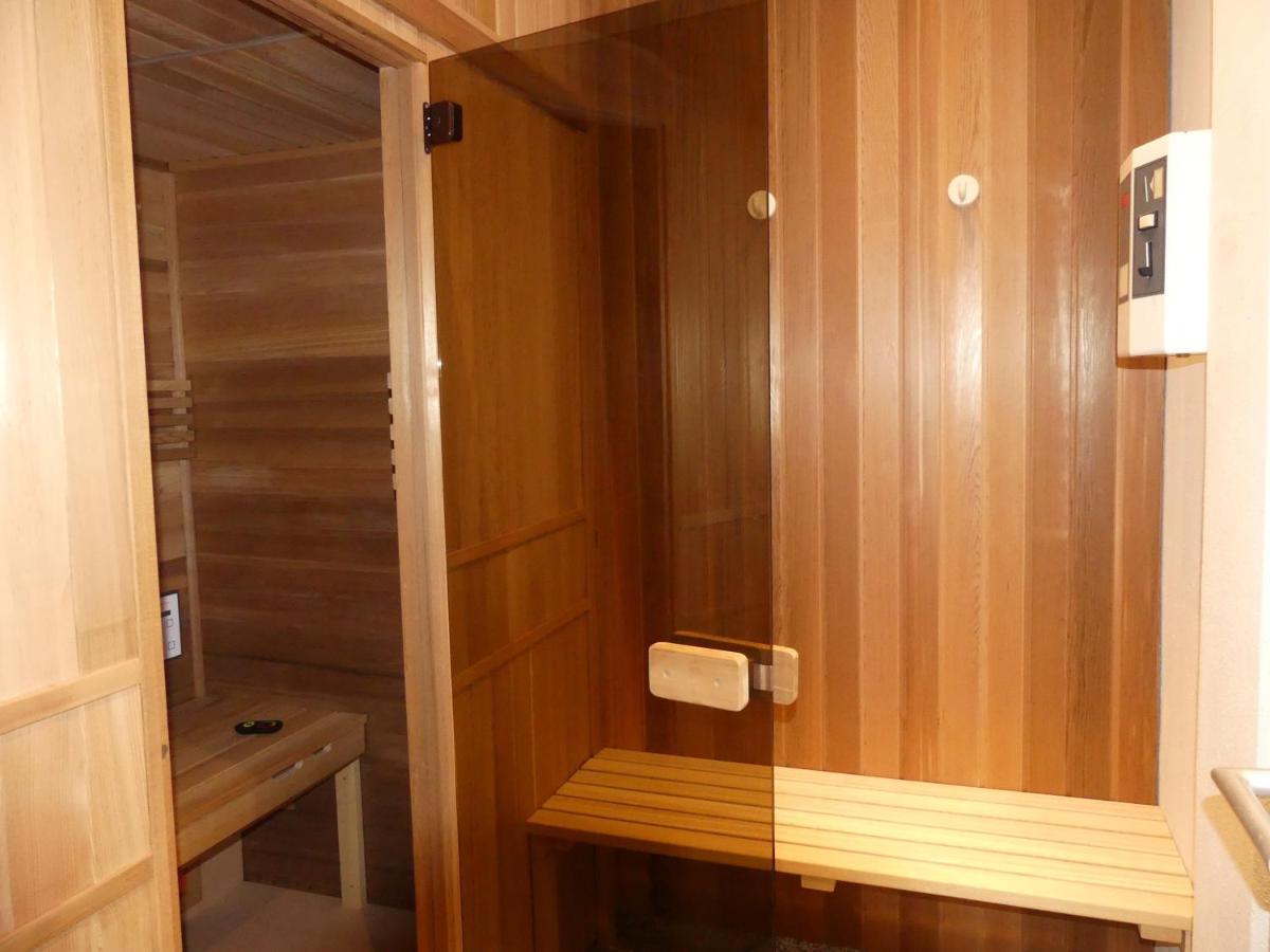 Apartment Strandnahe Mit Schwimmbad Im Haus, Liebeskind 80,
