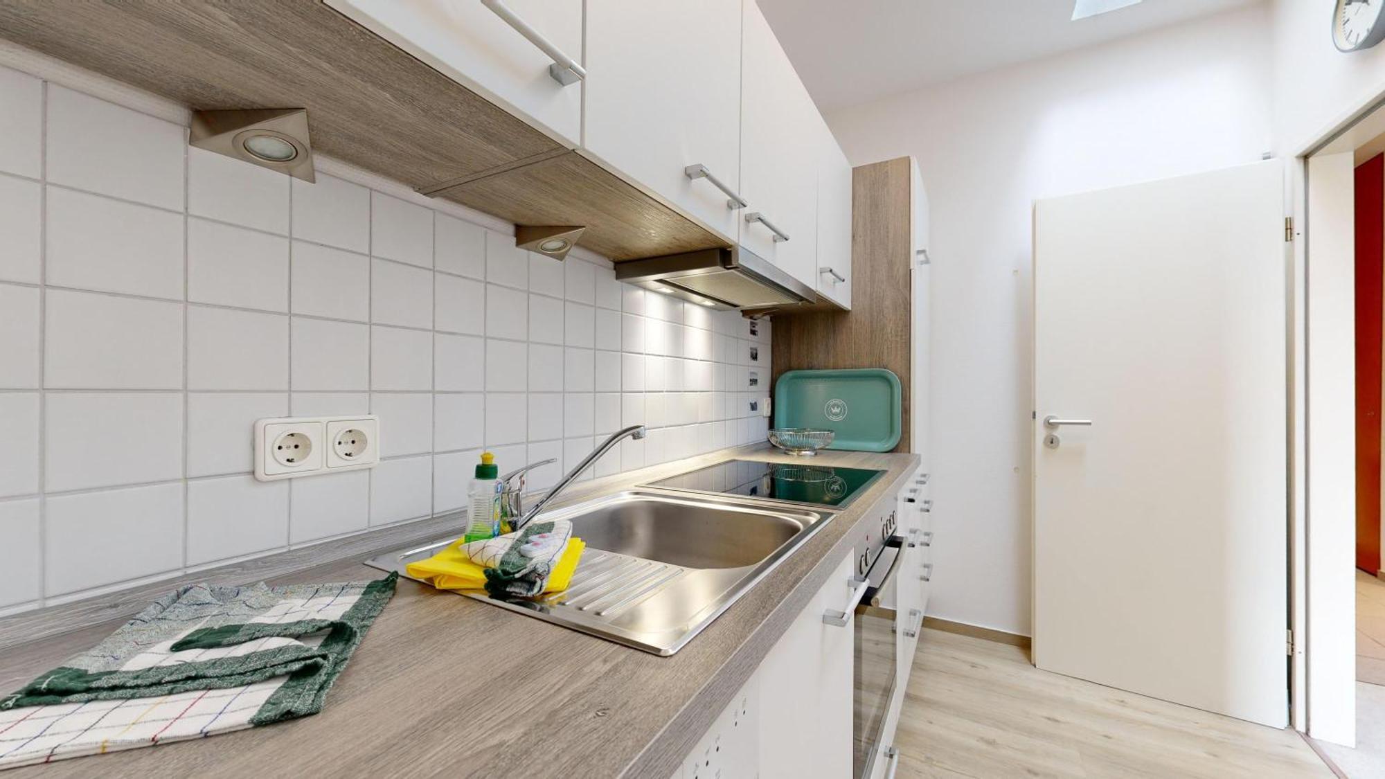 Apartment Strandnahe Mit Schwimmbad Im Haus, Liebeskind 80, Ostseebad Binz