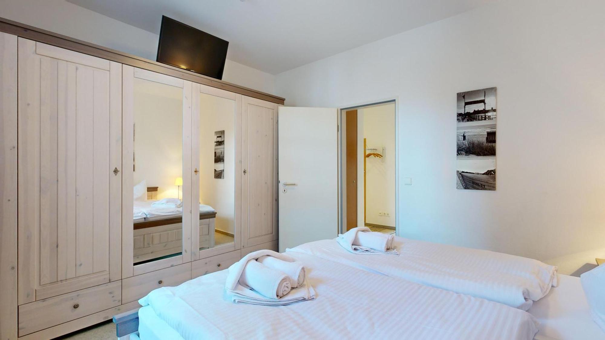 Strandnahe Mit Schwimmbad Im Haus, Liebeskind 80, Apartment Ostseebad Binz