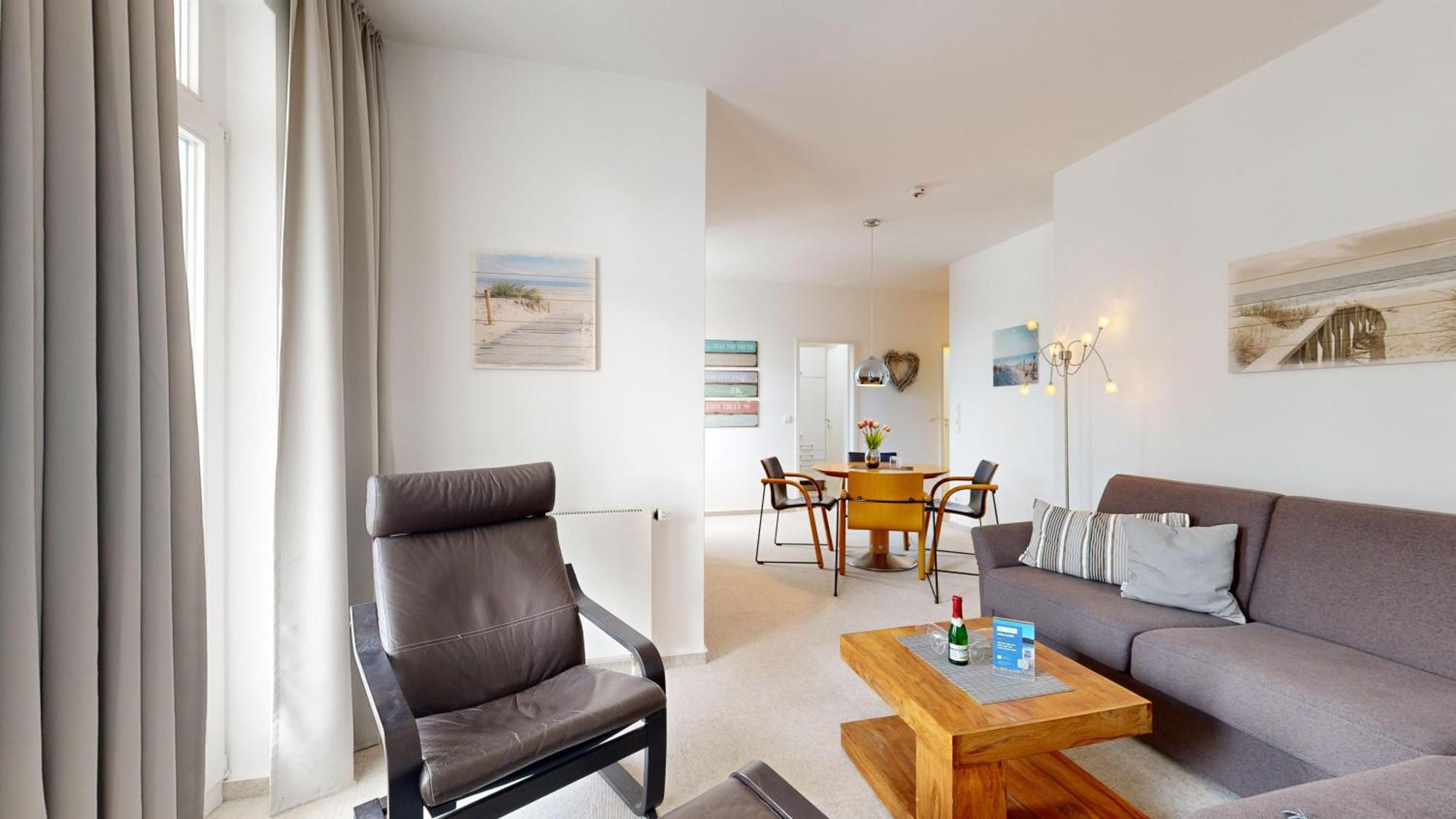 Apartment Strandnahe Mit Schwimmbad Im Haus, Liebeskind 80,